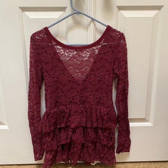 Bethany Mota red blouse size large - Picture 5 of 9